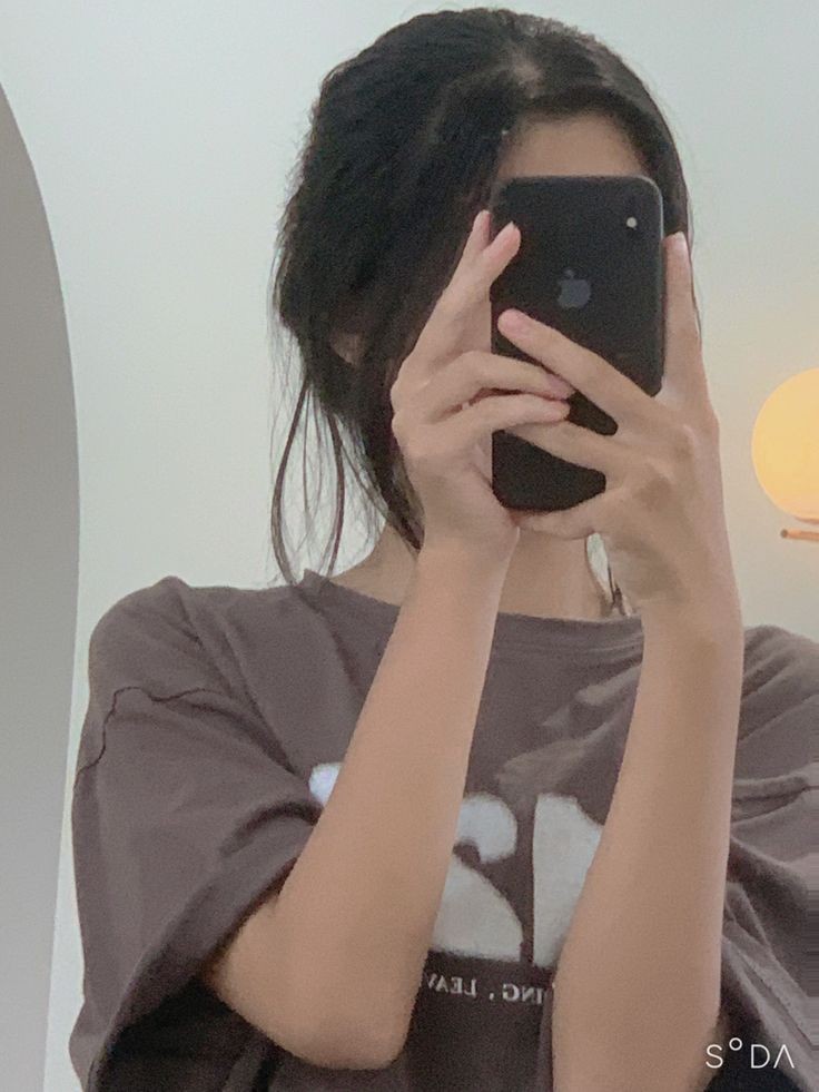 AnhGaiXinhCheMatSieuCute QQLive Ứng dụng giải trí livestream chat với gái xinh anh gai xinh chup anh truoc guong che mat
