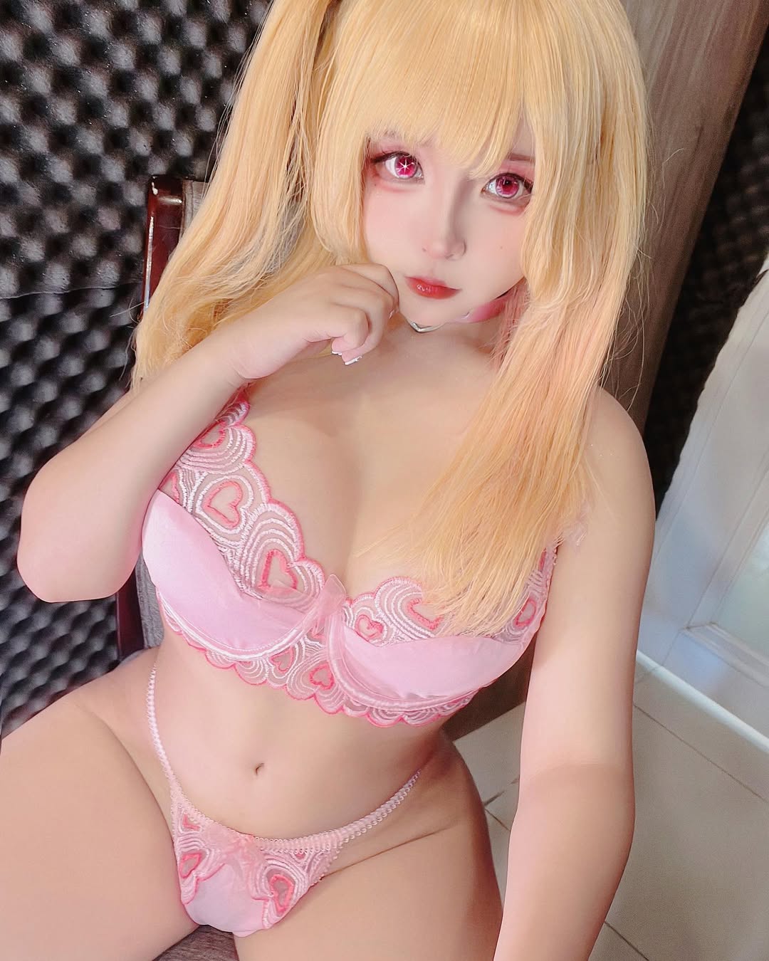 CosplayerSayoMomoLaAi QQLive Ứng dụng giải trí livestream chat với gái xinh anh sexy sayo momo cosplay bikini cuc hap dan