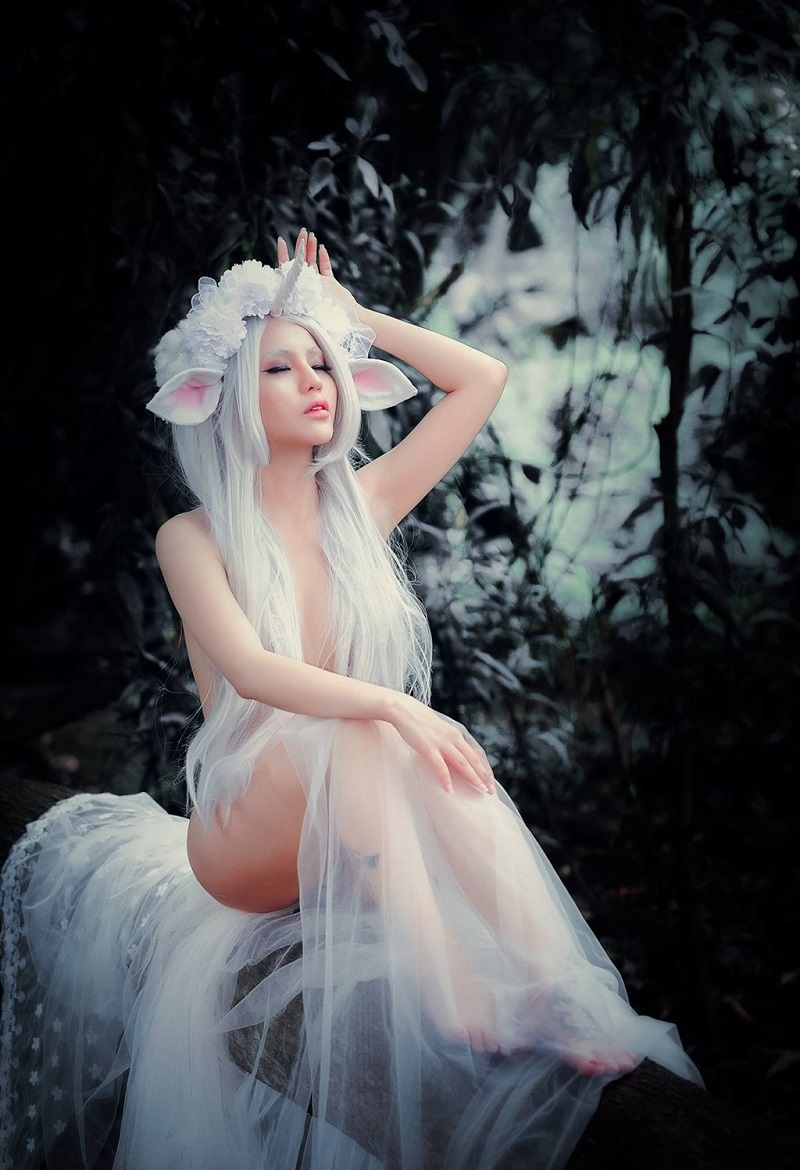 Chang Bông cosplay thần tiên nude 100 khoe thân mềm mại trắng trong 6 QQLive Ứng dụng giải trí livestream chat với gái xinh chang bong15