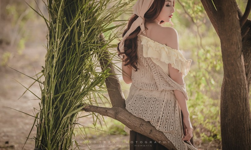 Thôn Nữ Kim Lê Bầu Ngực Mơn Mởn Tựa Quả Bồng Lủng Lẳng Trên Cây 7 QQLive Ứng dụng giải trí livestream chat với gái xinh kim le8