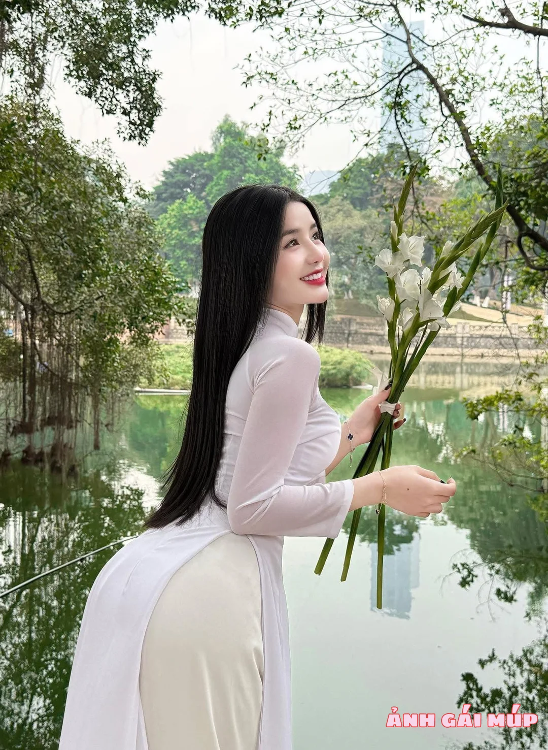 anhgaimup com shows bo anh thu ky nhung loramen 014 Cận Cảnh Vú Nõn Eo Thon của Thư Ký Nhung Loramen Tuyệt Phẩm Trần Gian Ảnh Gái Xinh